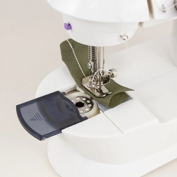 Mini mašina za šivenje