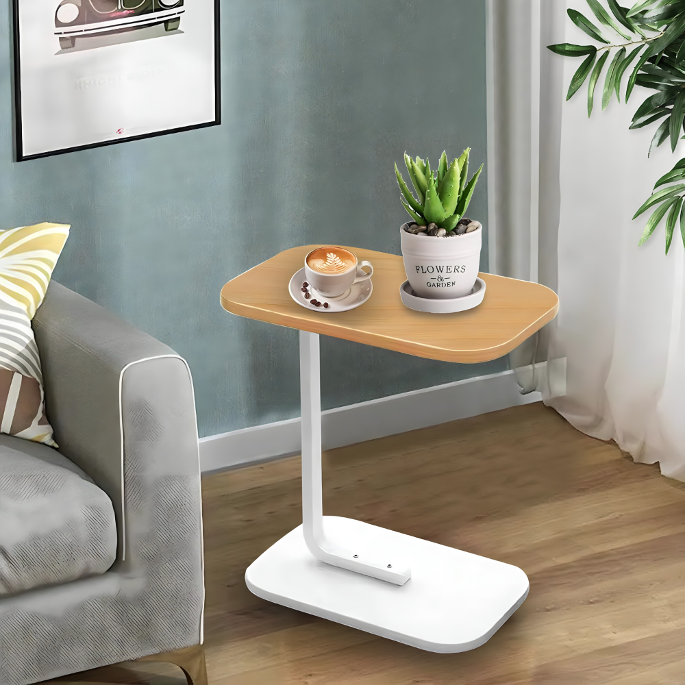 Praktičan bočni stoćić za dnevnu i spavaću sobu