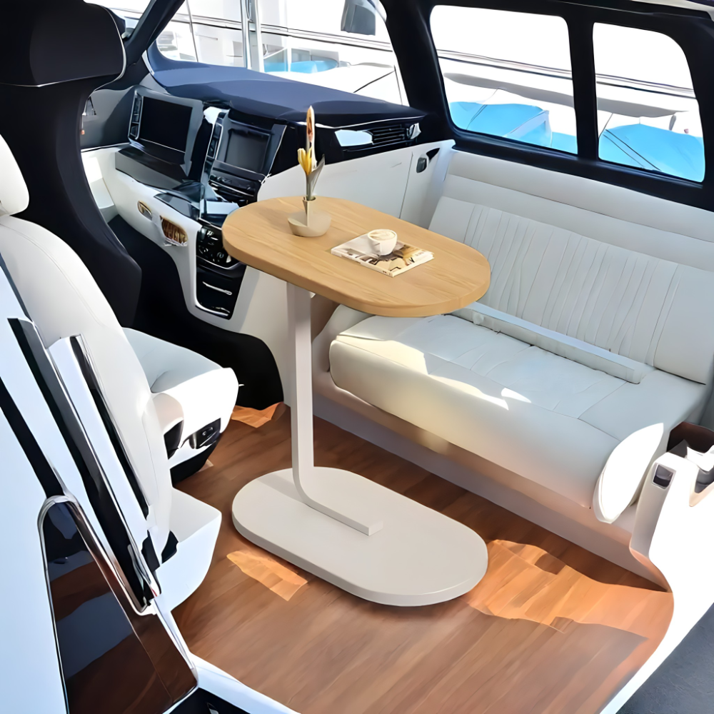 Praktičan bočni stoćić za dnevnu i spavaću sobu